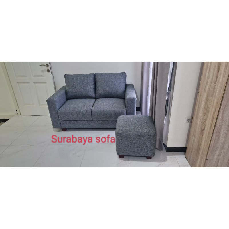 sofa minimalis abu abu