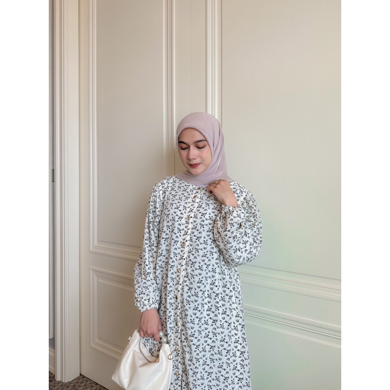 Yoya – Hana Dress – Gamis Wanita Full Kancing Busui Friendly