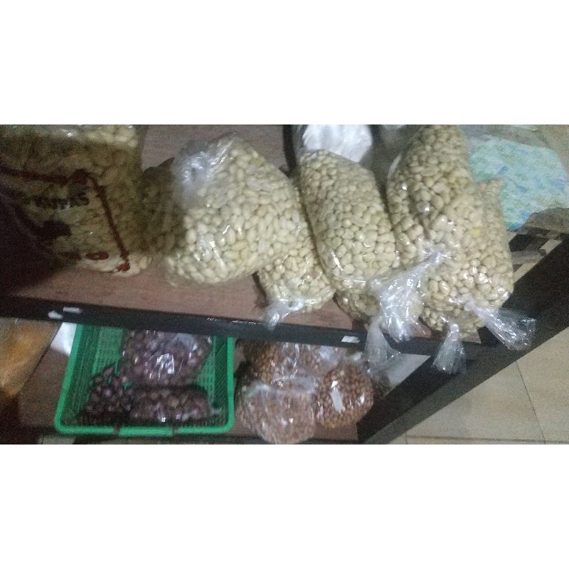 

kacangkupas sedang