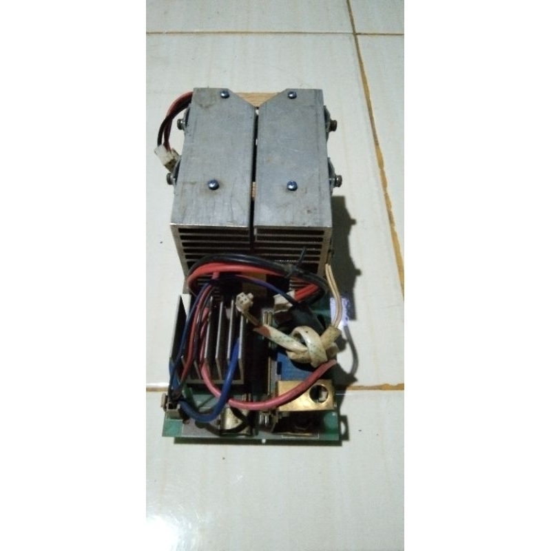 pcb bawah mesin las lakoni 120e