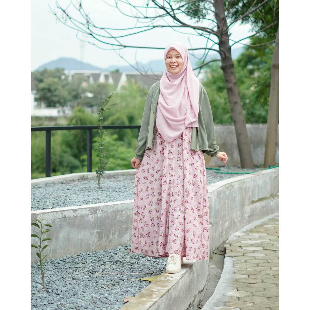 Gamis Eleanor Hijab Alila motif crinkle HIJABALILA