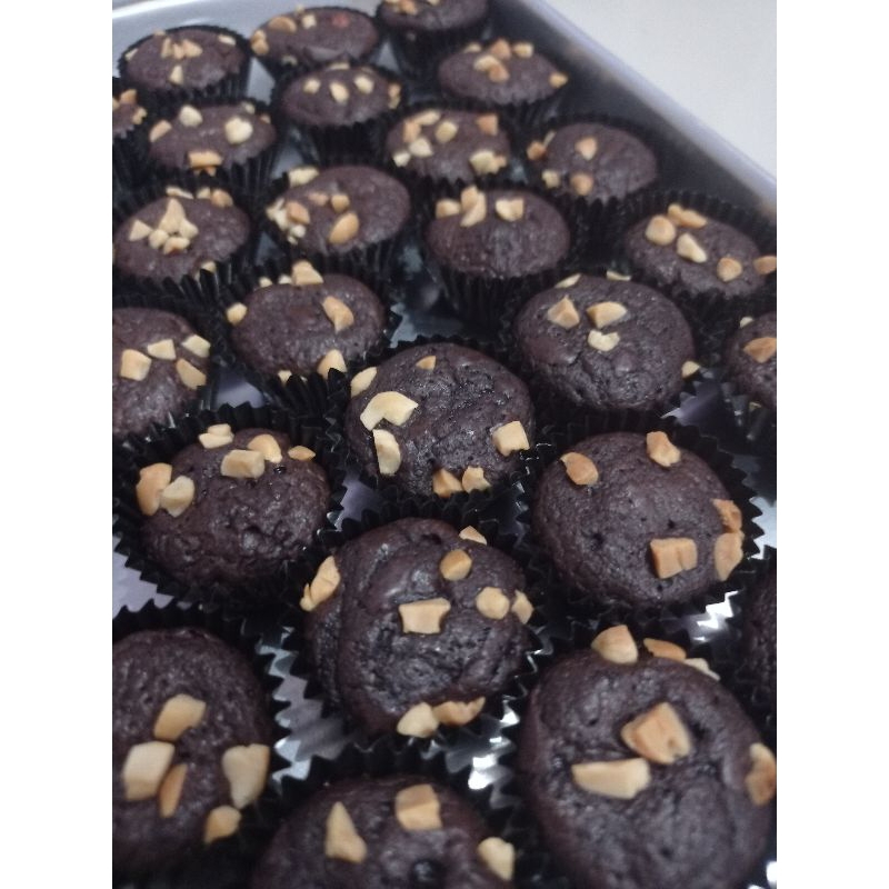

BROWKER ( BROWNIES KERING ) - brownies kering - kue lebaran