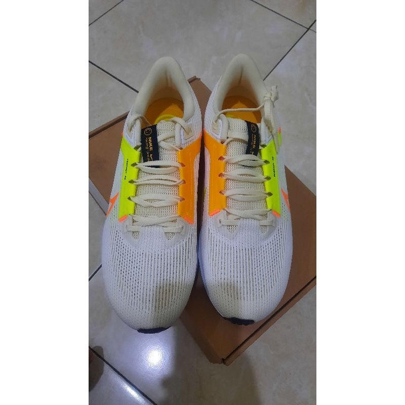 NIKE AIR ZOOM PEGASUS 40 MEN RUNNING