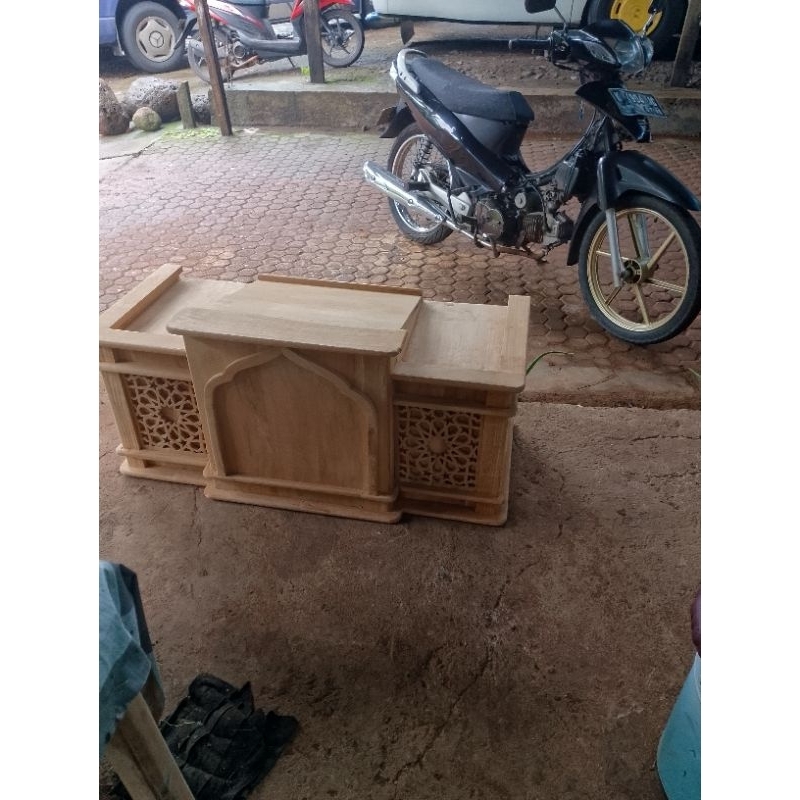 Mimbar majelis,meja majelis,mimbar,meja ngaji