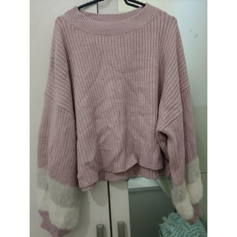 RETRO GIRL Sweater Soft Lilac Mix Lengan Balon Fuzzy