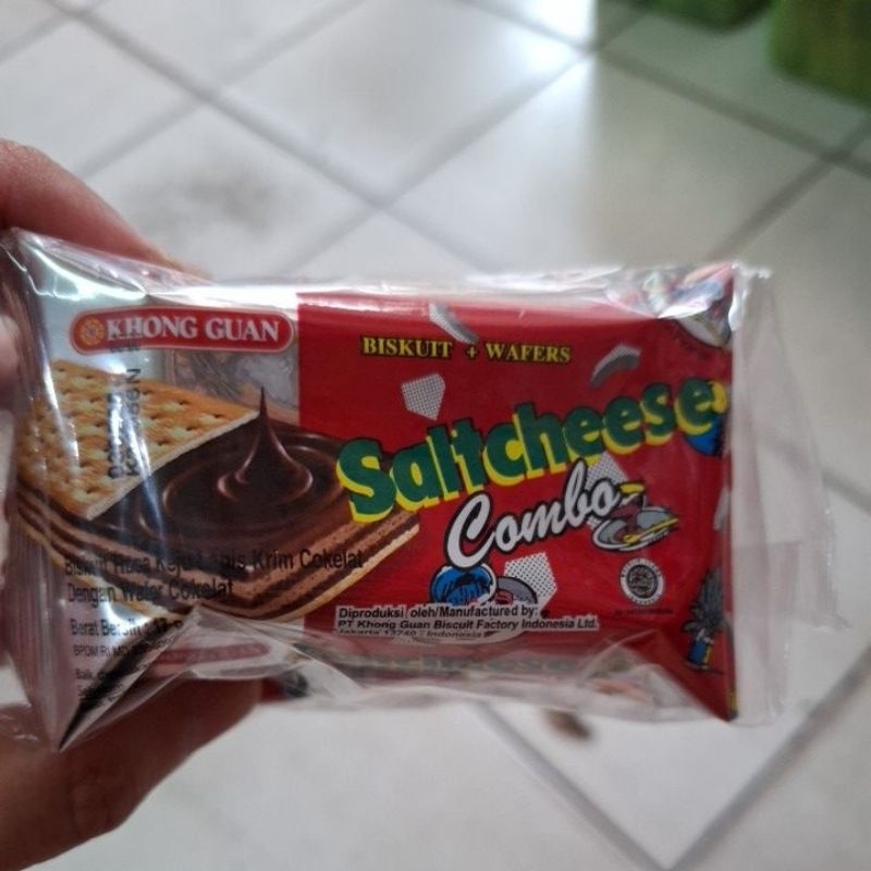 

Saltcheese combo Keju Krim Cokelat