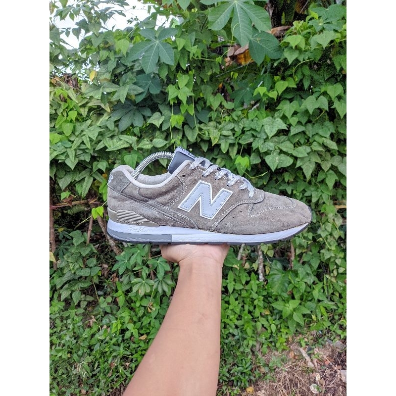 Nb 996