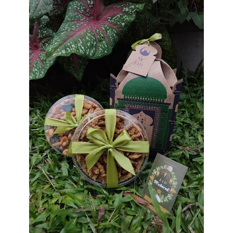 

Kacang Kapri Bumbu Bali / Kacang Khas Bali / Kacang Daun Jeruk / Kripsus / Kripik Usus Ayam / Hampers Lebaran / Hampers Idulfitri