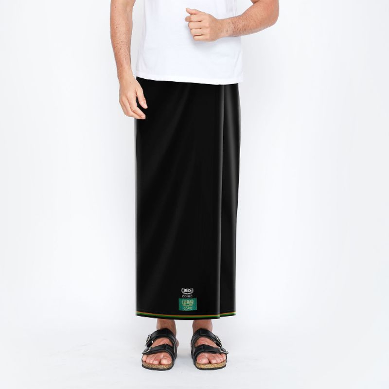 Sarung BHS Tumpal Kembang Hitam Polos BHS Cosmo