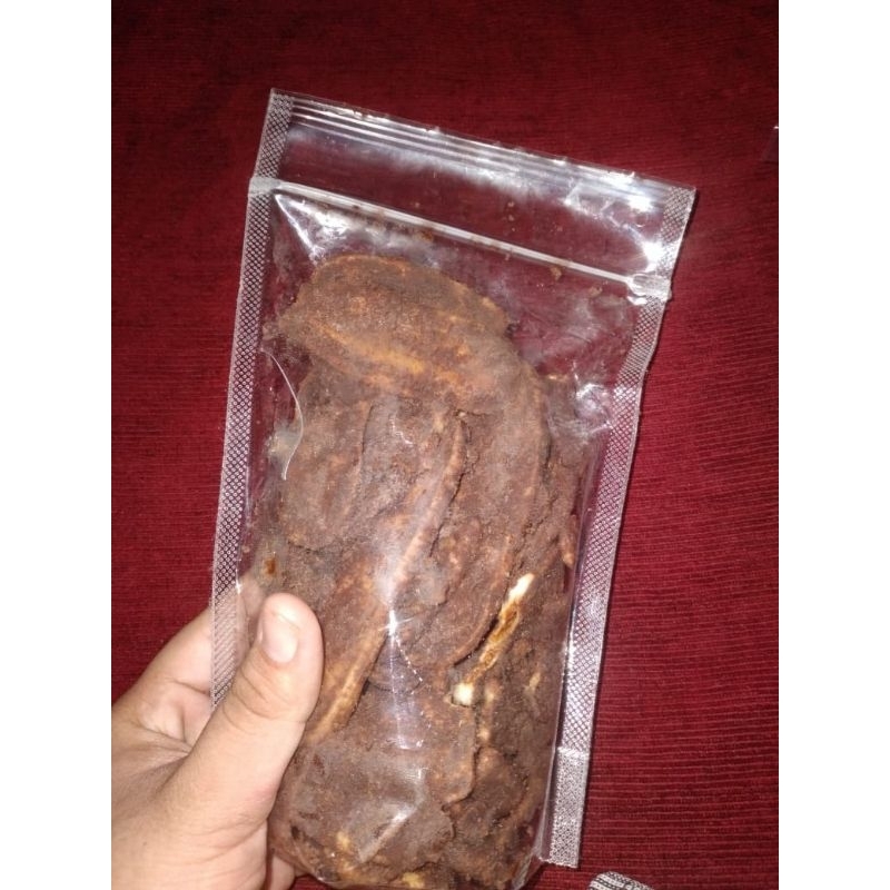 

krupik pisang coklat