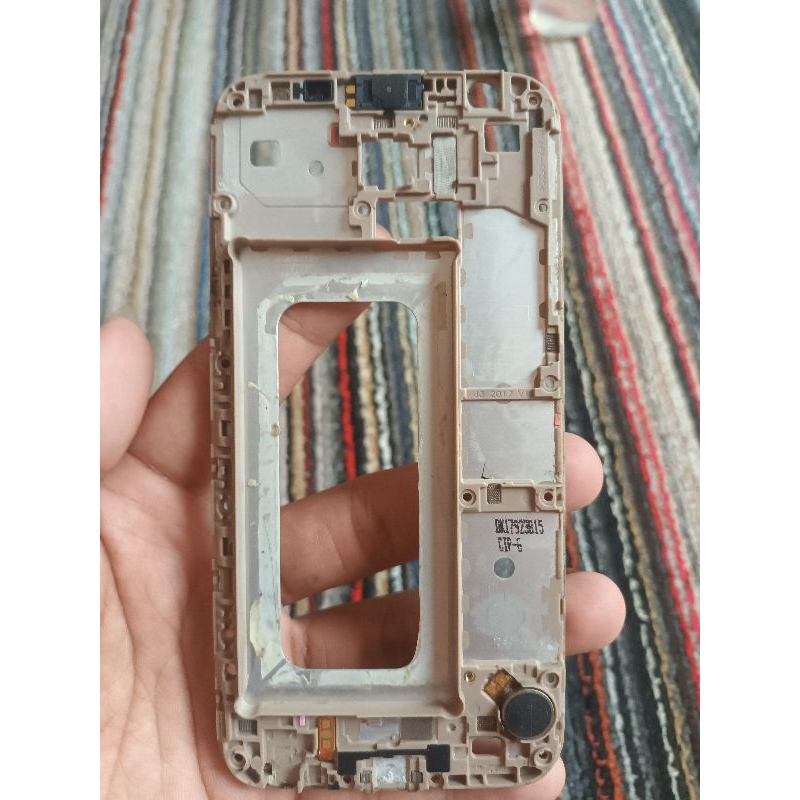 Frame Tatakan Lcd Samsung J330G Ori copotan