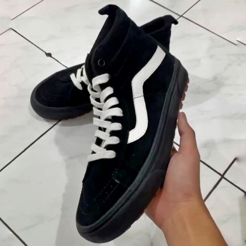 VANS SK8 HI MTE BLACK WHITE