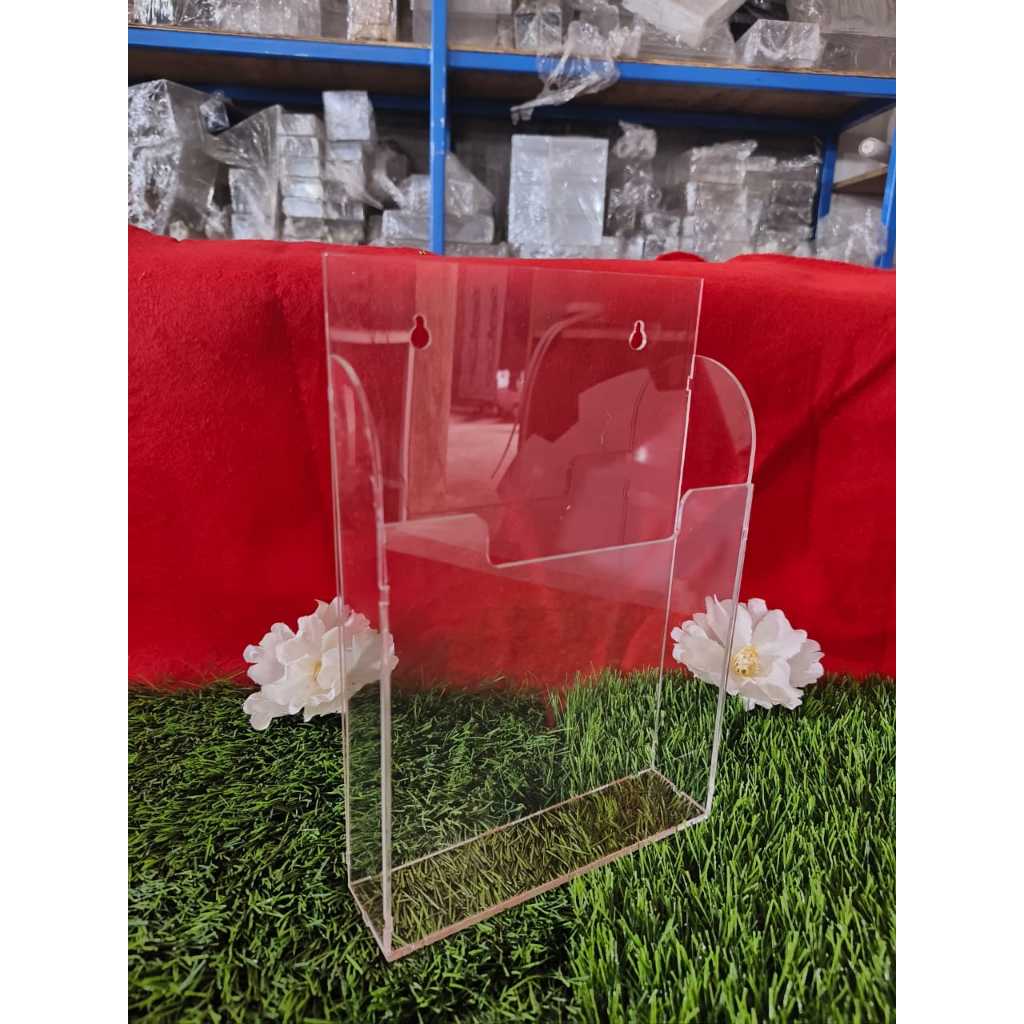 Kotak Saran Gantung Akrilik Murah