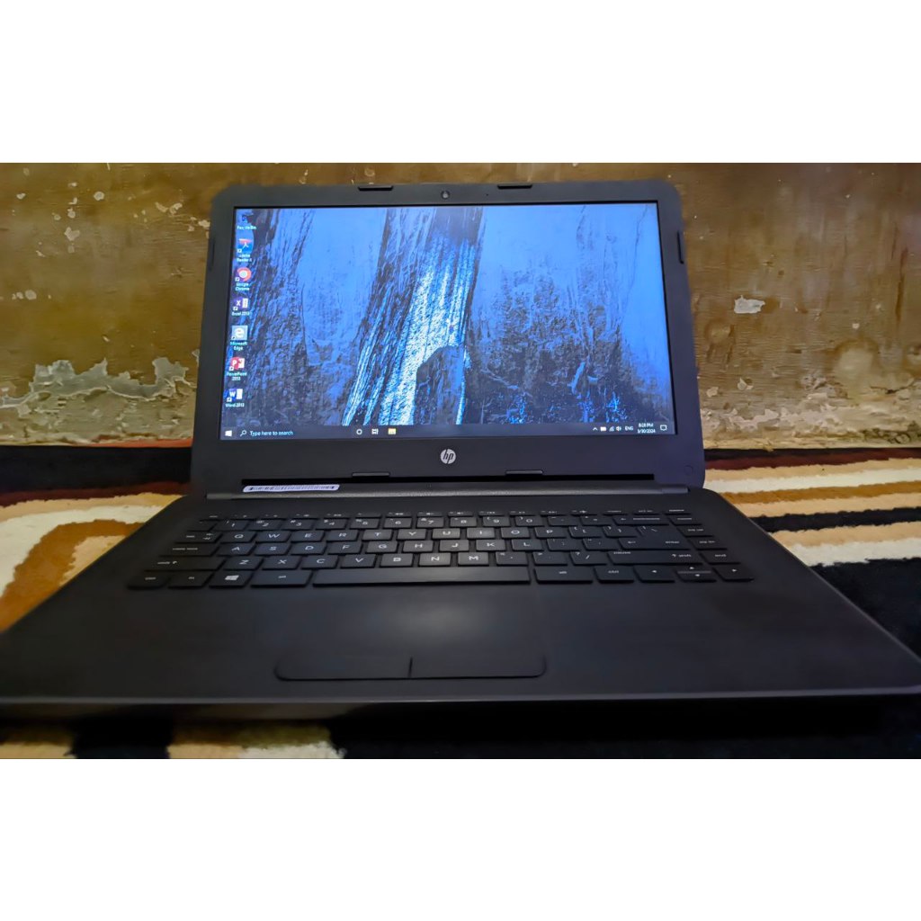 laptop hp core i3 Laptop Hp 240 G5 i3 gen 6 Ram 4gb Hdd 500Gb