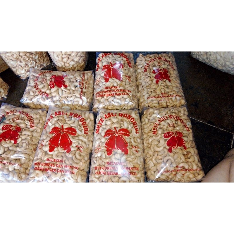 

Kacang Mete Goreng Asli Wonogiri