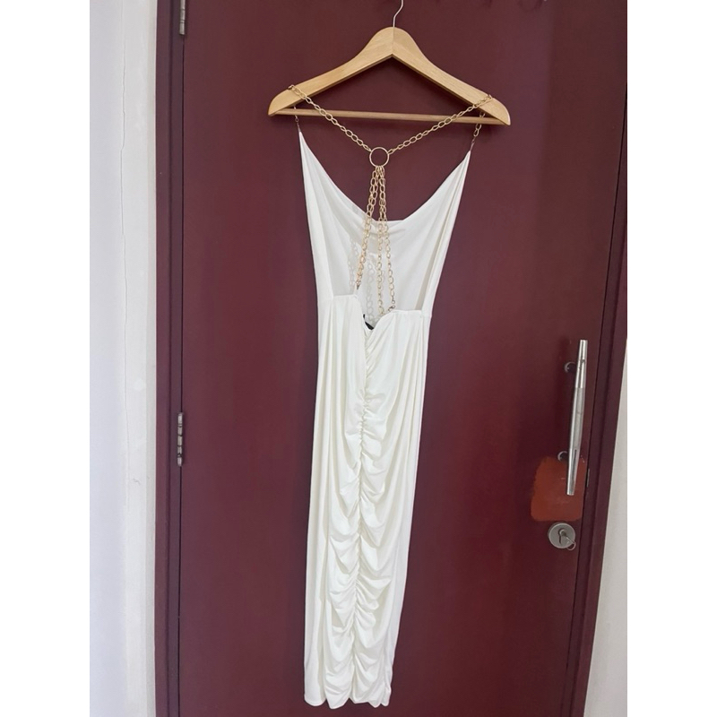 WHITE BACKLESS SATIN DRESS