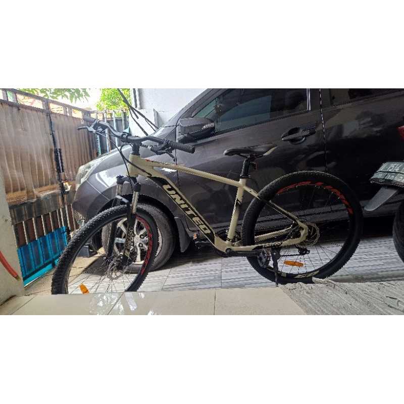 SEPEDA United monanza 4.0 2023 / Detroit Mz (bekas)