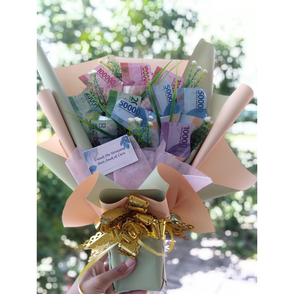 

TERLARIS!!! buket uang / buket wisuda/ buket bunga/ buket boneka / buket wedding / buket murah / buket cantik / buket coklat / buket duit / buket flower / buket graduation / buket handmade / buket hits / buket snack / buket jajan/BUKET UANG mainan 500K