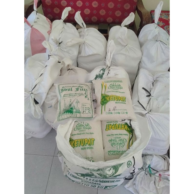 

Beras untuk Zakat fitrah kemasan 2,8kg dan 3kg