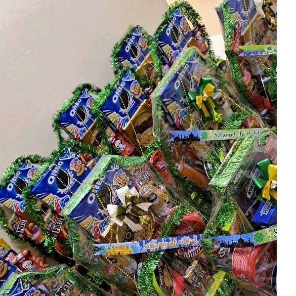 

custom parcel idul fitri