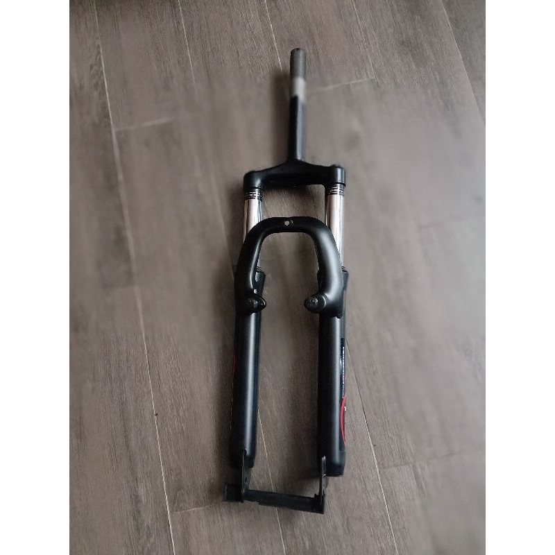 Fork 26" Platinum XCT Standar 25.4 Threaded/Drat Black