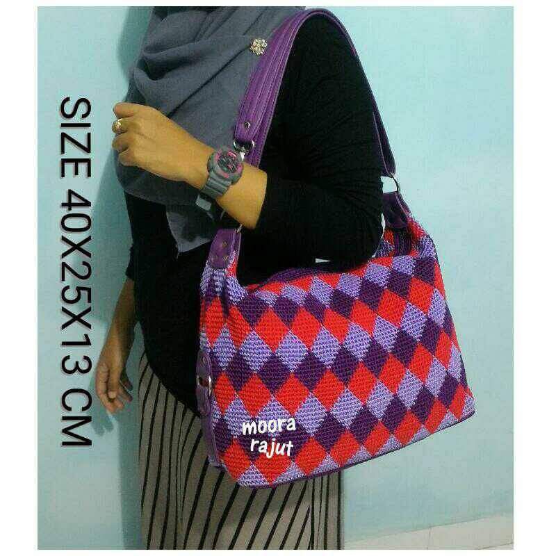 TAS RAJUT SELEMPANG MOTIF WAJIK TAS HANDMADE MOORA RAJUT JOGJA