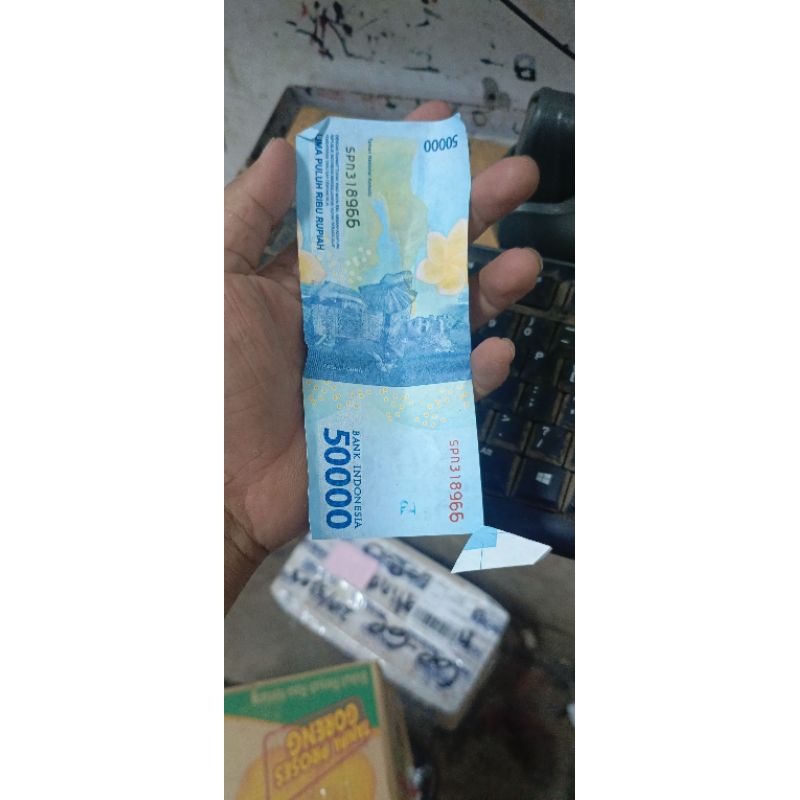 uang 50.000 salah cetak