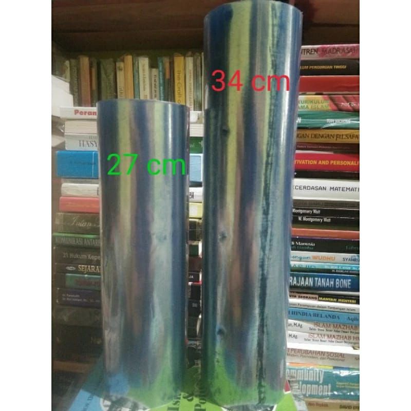 

Sampul Buku Plastik Mika Kaku 0.07 mm & Lemas 0,10 mm Tinggi 34 cm & 27 cm Panjang 50 meter