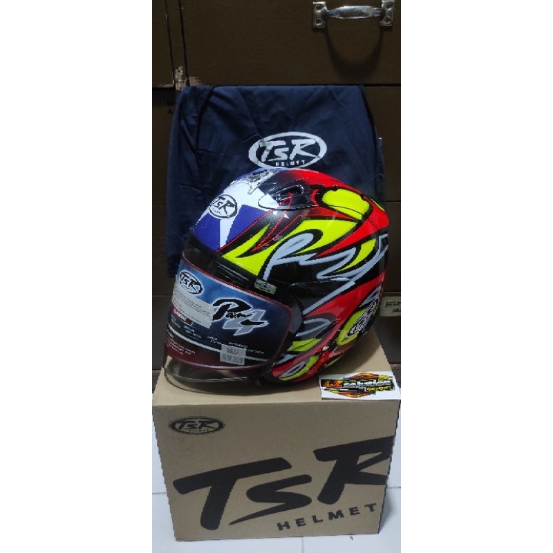 HELM TSR EDWARD COLLIN RAM 4