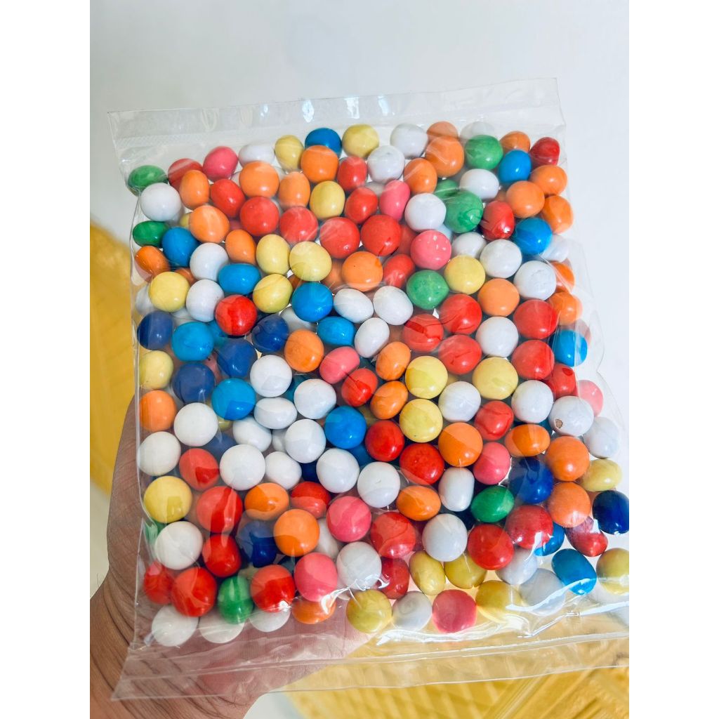 

1 Kg Biskuit Bola Pelangi Berlapis Coklat