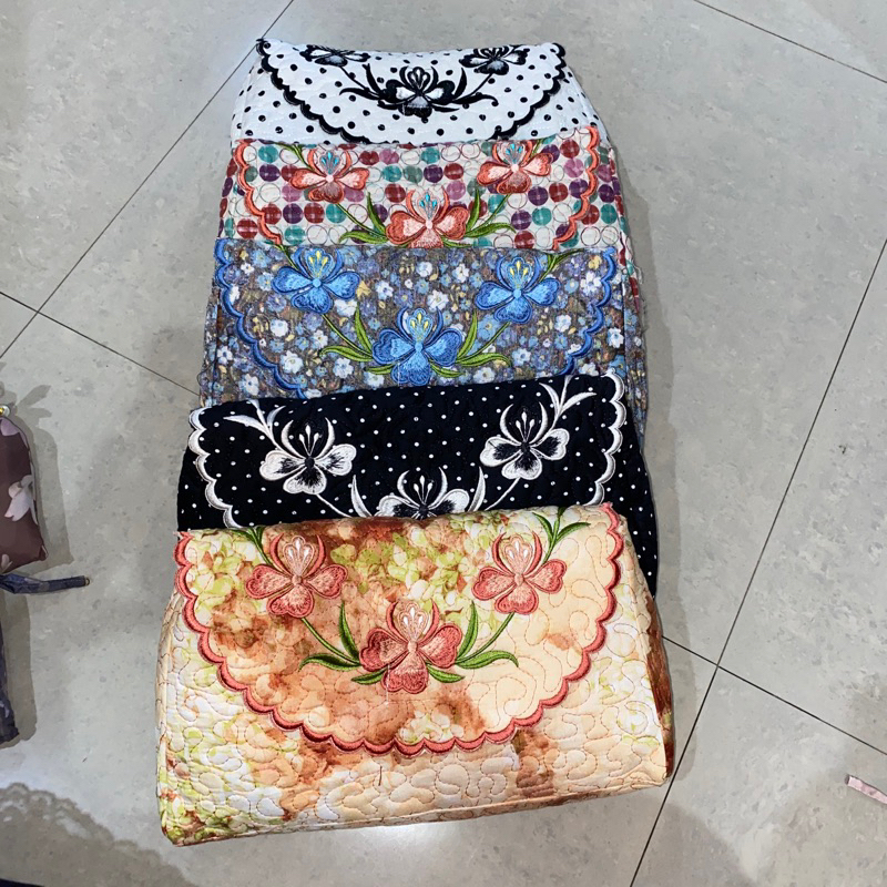 Mukena satin silky bordir Import - Motif sarung Warna - Nabila Collection