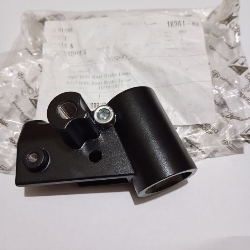 Dudukan Handle Kiri Vespa Matic Lx S Sprint Primavera I-Get / Dudukan Spion Vespa Matic IGET