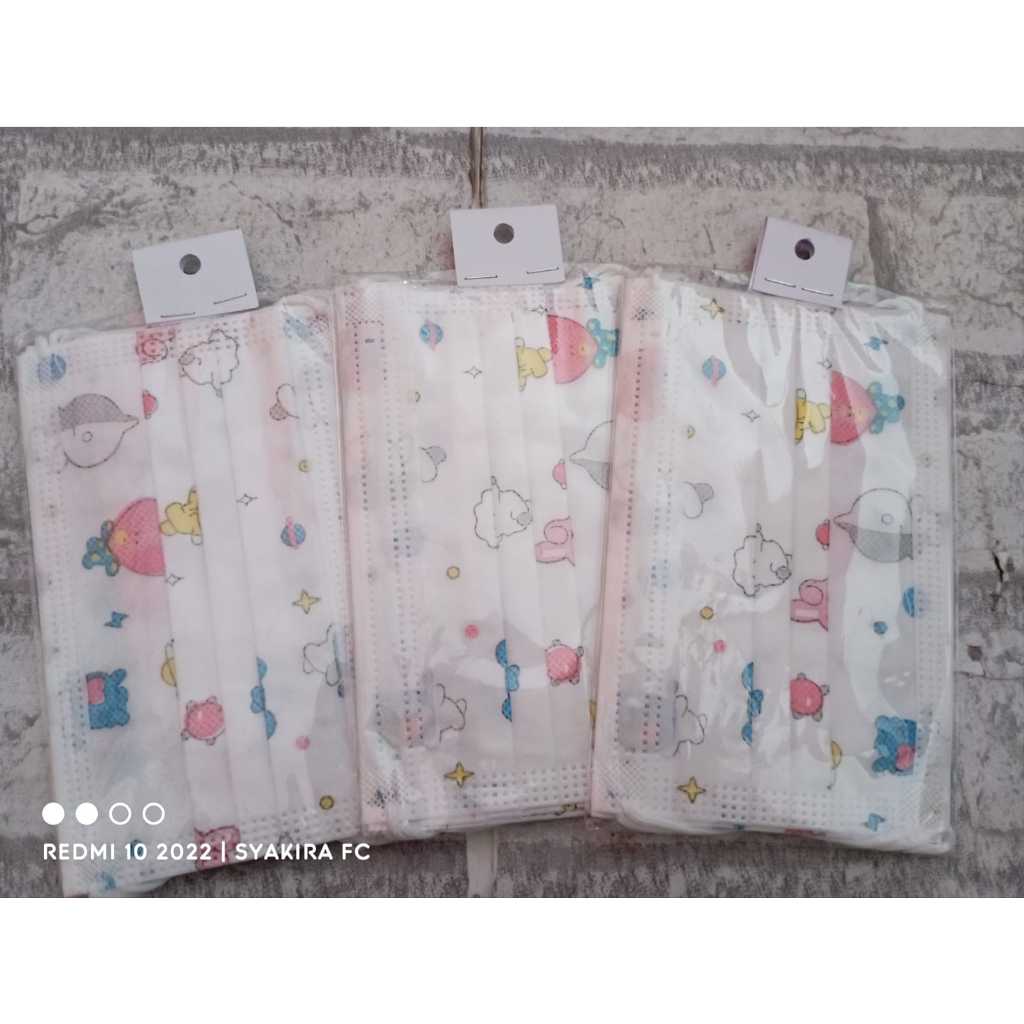 MASKER MEDIS ANAK//MOTIF