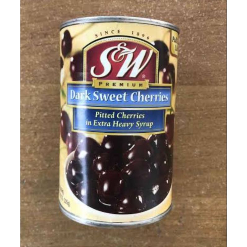 

S&W Premium Dark Sweet Cherry / Buah Cherry Kaleng 439gr