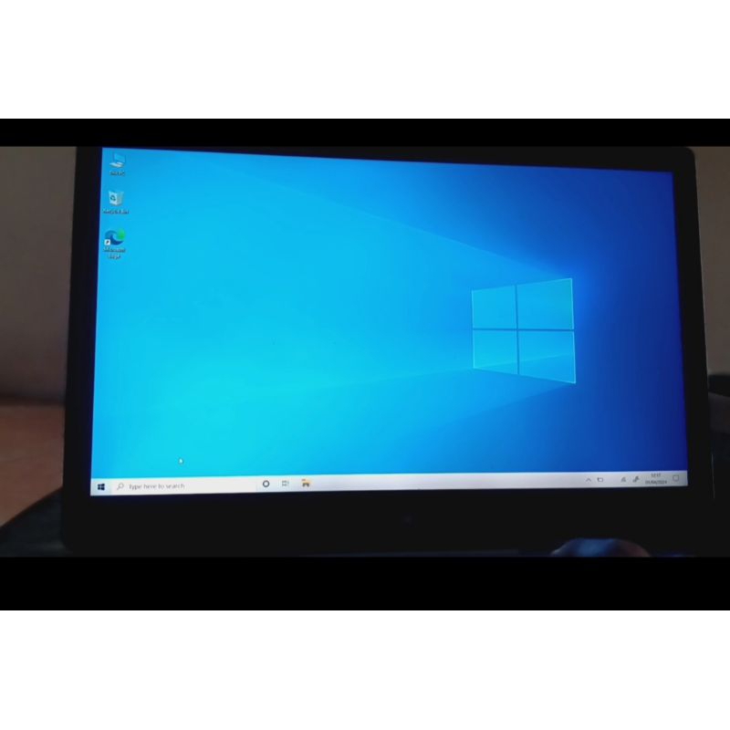 Laptop Acer R7 i5 second