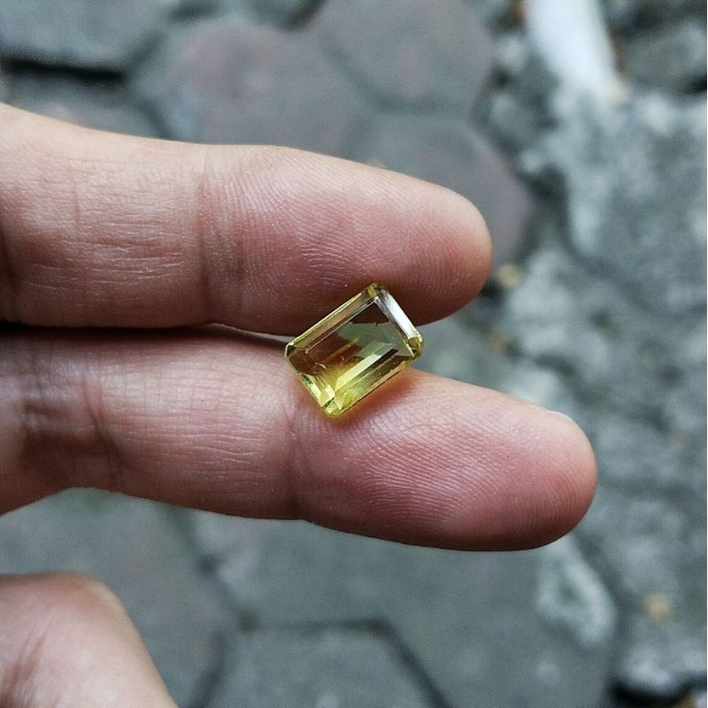 Natural Lemon Quartz 5.38 Ct Memo GLI