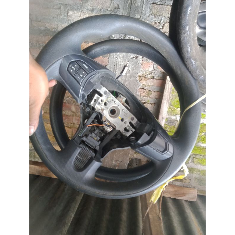 Stir Honda Brio RS