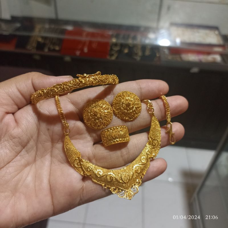 set perhiasan bali alpaka lapis emas