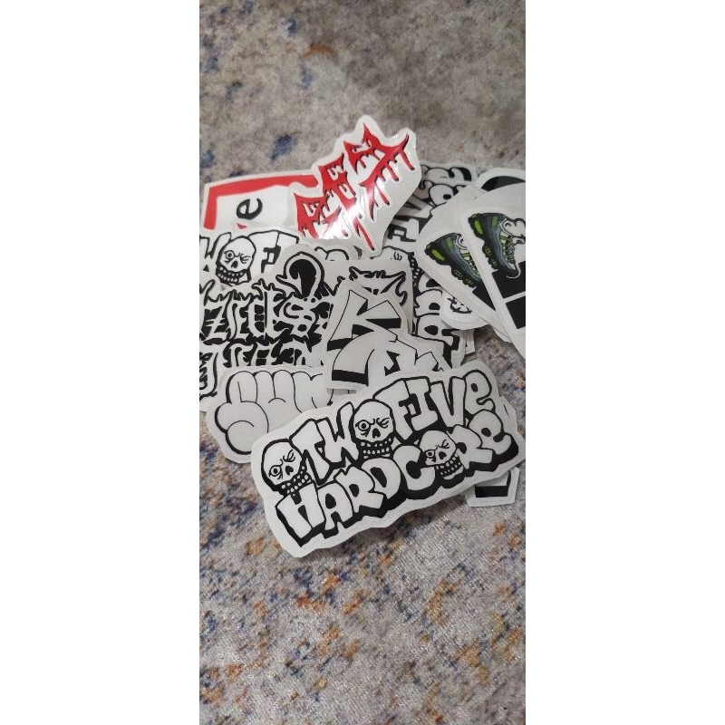 

Sticker pack hardcore (O two five, zip, sunami)