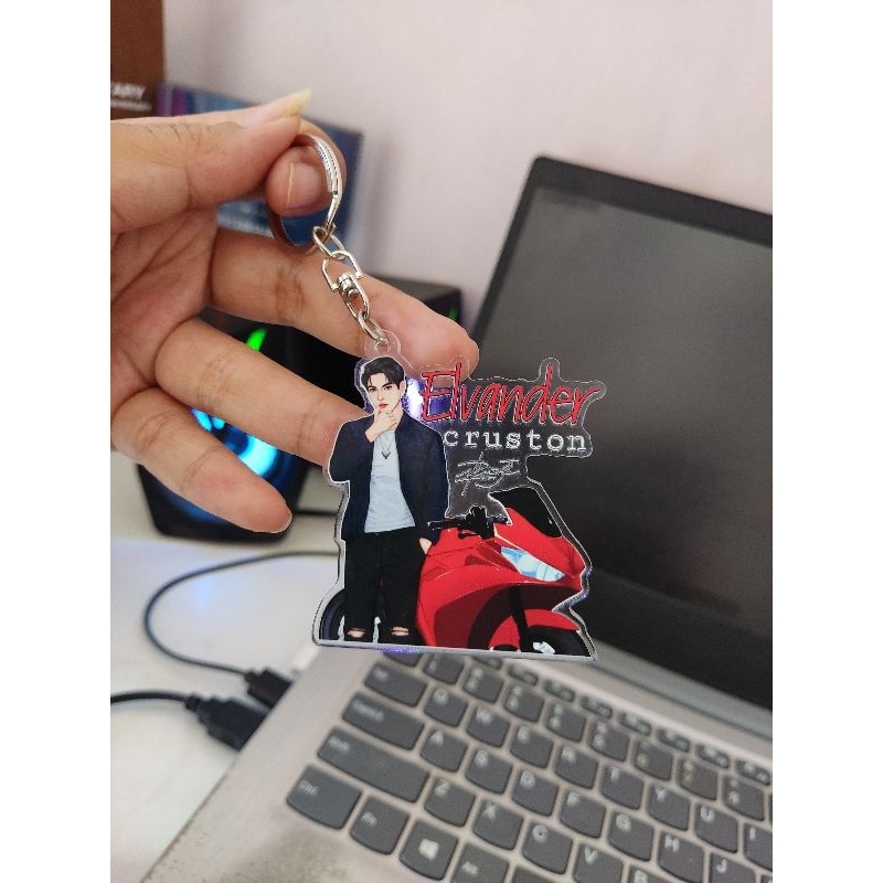 Gantungan Kunci Elvander/Elang Meteor/ Yuwen Aqsa/Veloz novel