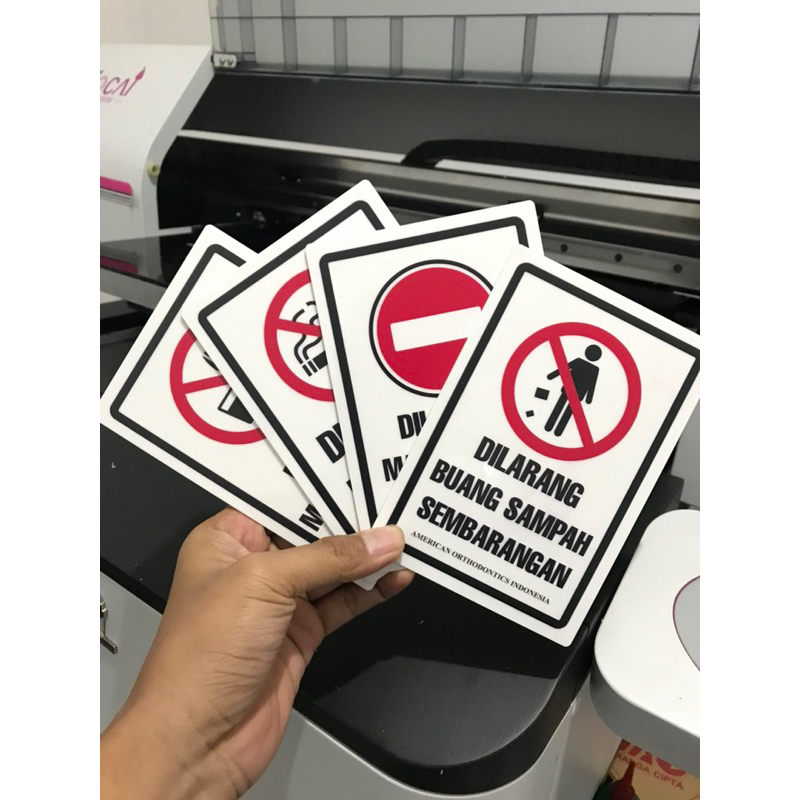 

Papan Informasi Akrilik Dilarang merokok