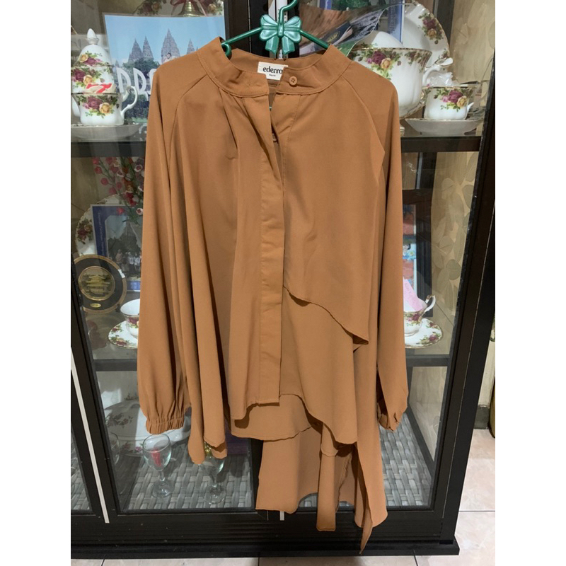 Preloved Mirae Blouse by Ederra id