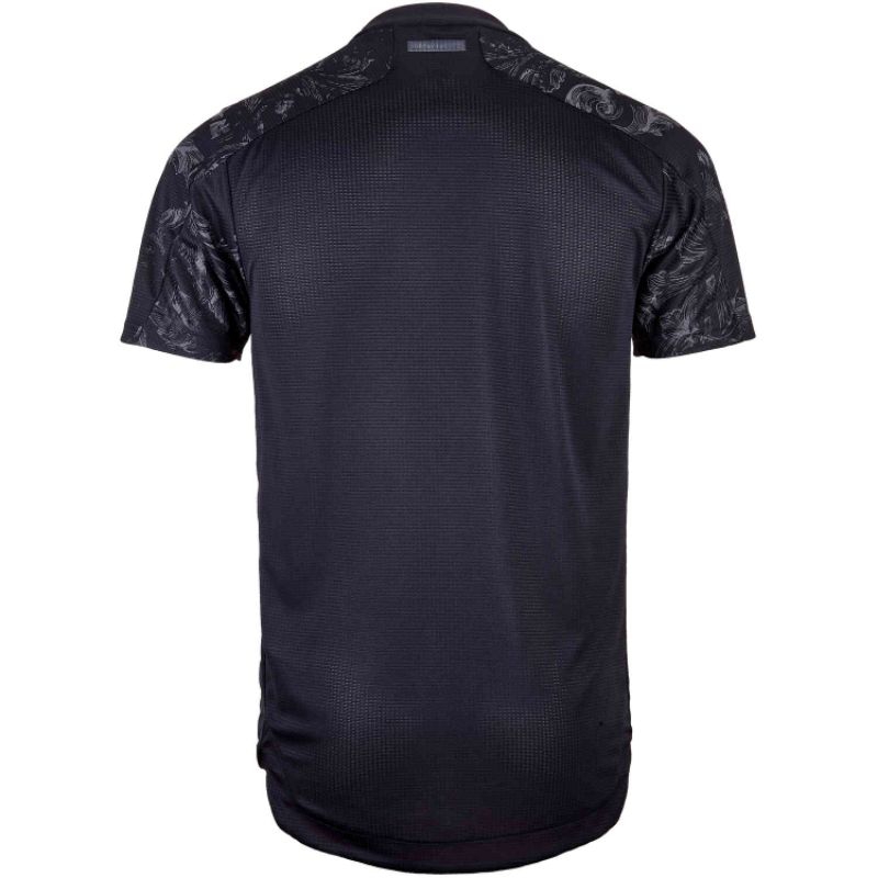 Real Madrid 3rd 2020/21 Player Issue