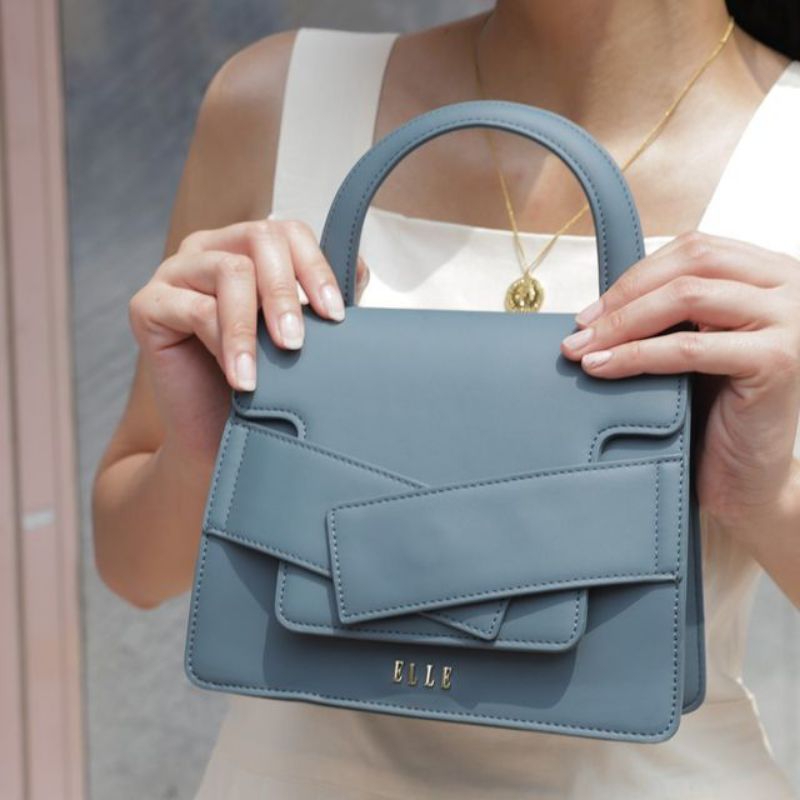 Preloved Elle bag / tas wanita / tas pesta / tas jalan / tas selempang / shoulder bag / tas jinjing