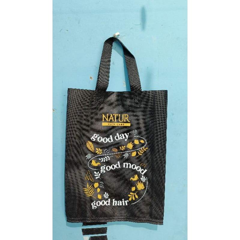 

PO Goodie Bag Jahit 100 Gsm 300 pcs