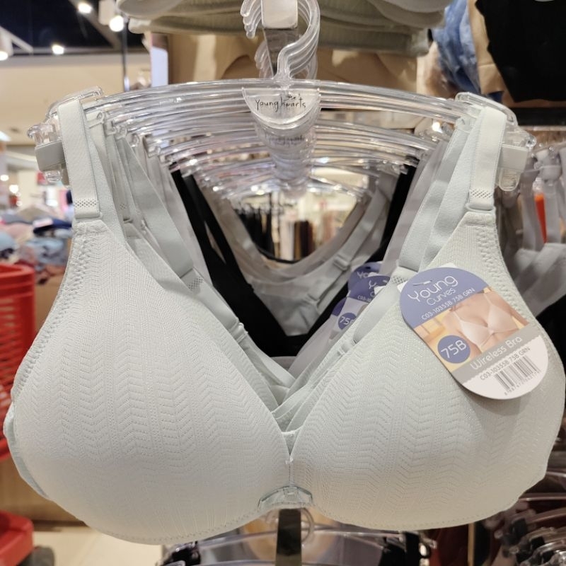 YOUNG CURVES BRA TANPA KAWAT CUP B (C03-10355)