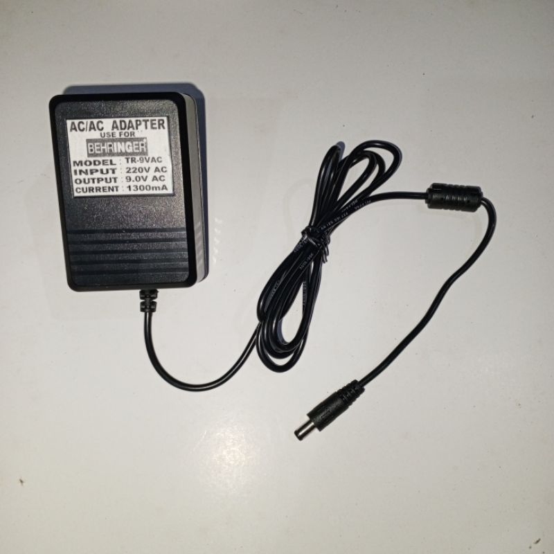 Adaptor BEHRINGER MIC100 MIC 200