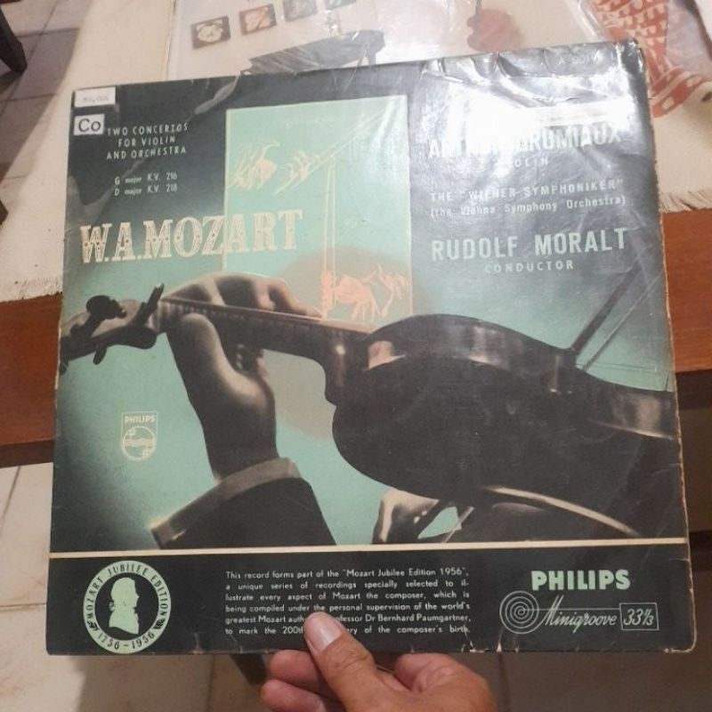 vinyl piringan hitam 12 w.a.mozart arthur grumiaux violin