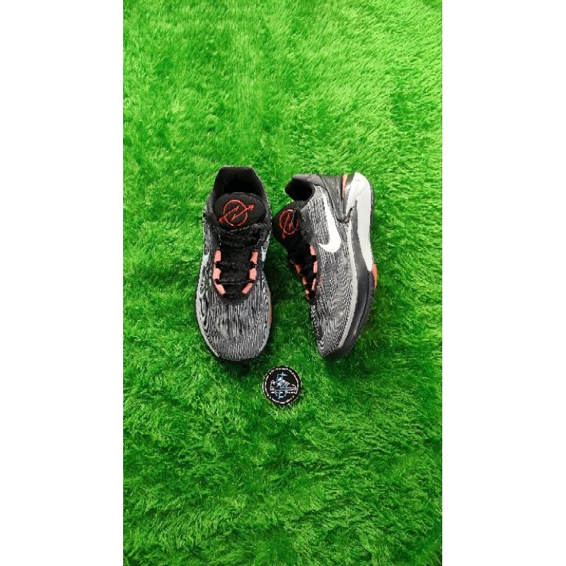 Sepatu Basket GT Cut 2 Ep Black Grey