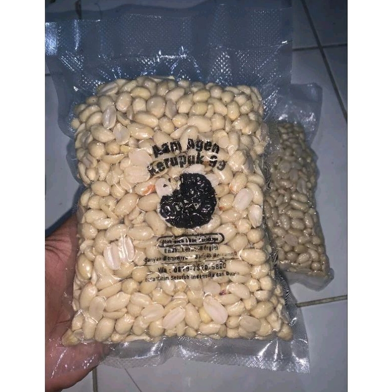

500g Kacang Kupas Vacum Jagonya Orang Indonesia terbaik